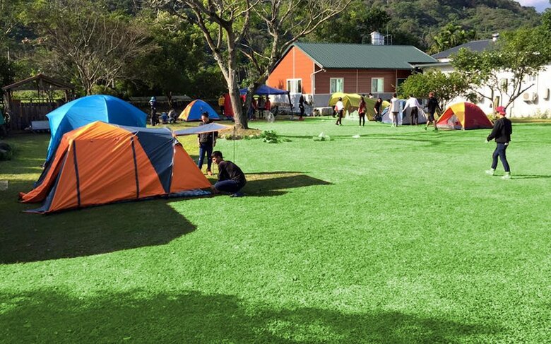 Cikasuan Camping Bed And Breakfast
