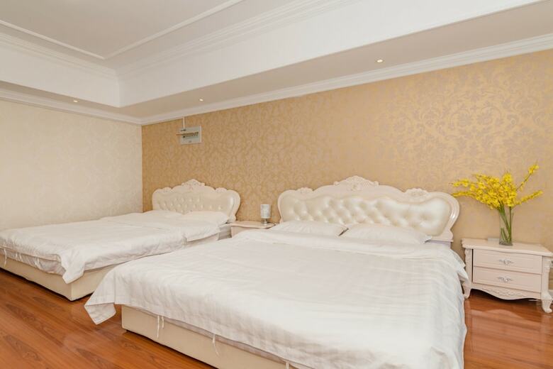 Taishan Shell Apartment