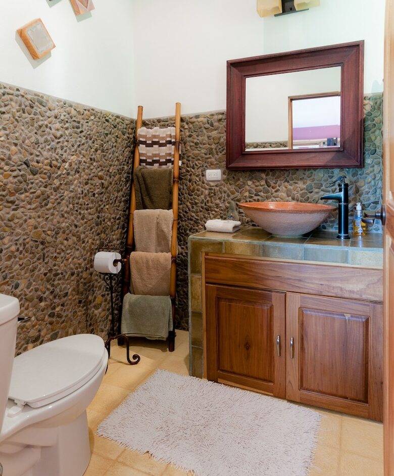 Monos Locos - Portasol Vacation Rental
