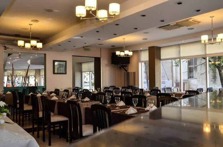 Hotel Howard Johnson By Wyndham San Pedro