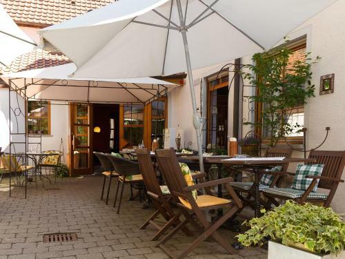 Hotel Restaurant Gr�ner Baum Und Altes Tor