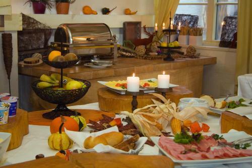 Hotel Restaurant Gr�ner Baum Und Altes Tor