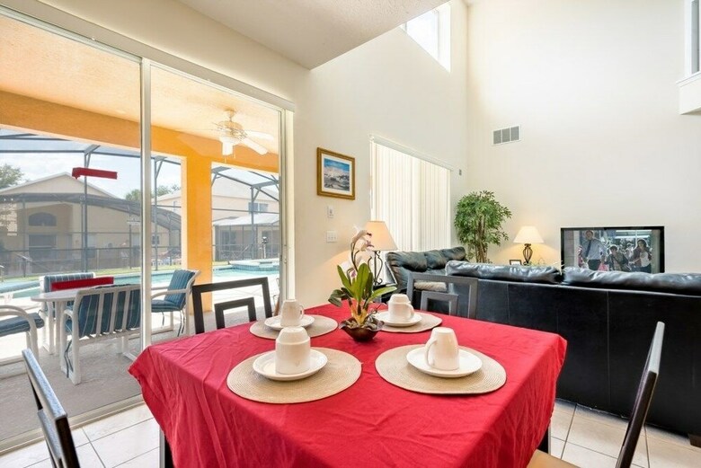 7br Pool Home Emerald Island By Shv-8409
