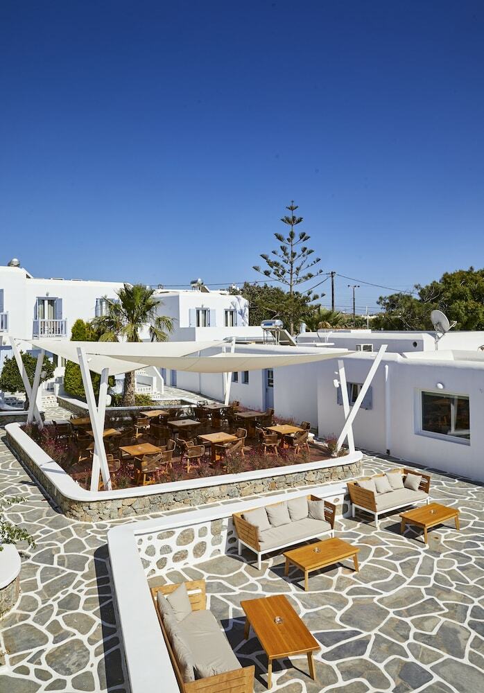 Aeolos Hotel Mykonos