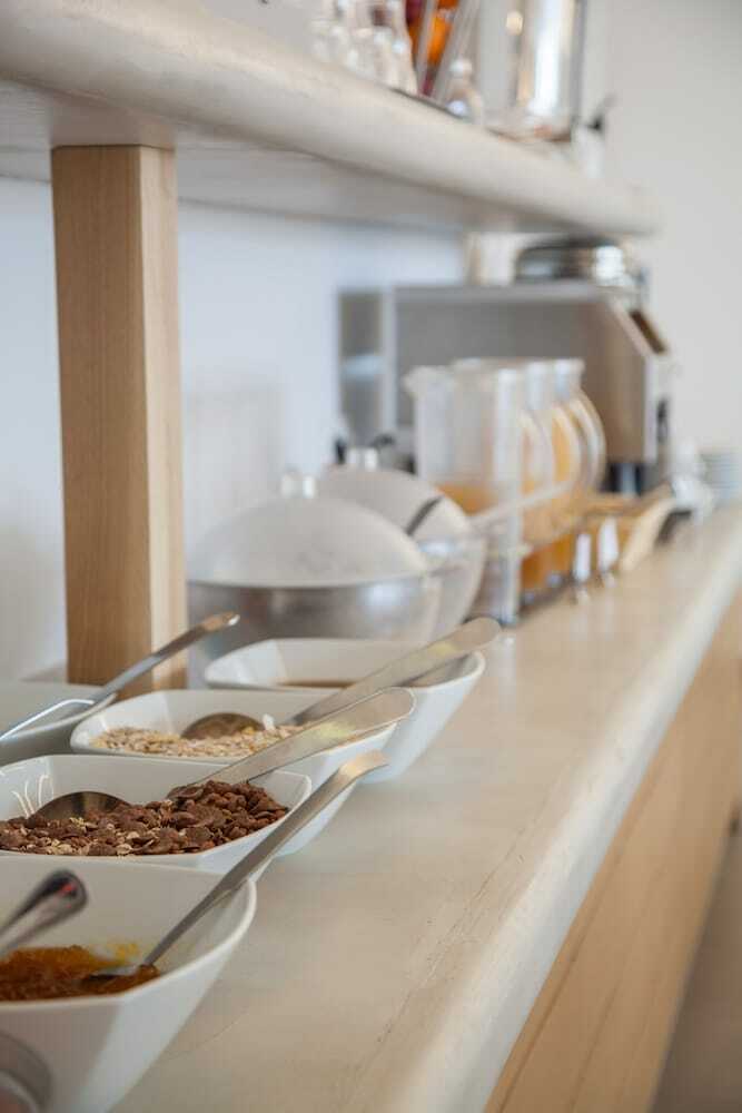 Aeolos Hotel Mykonos