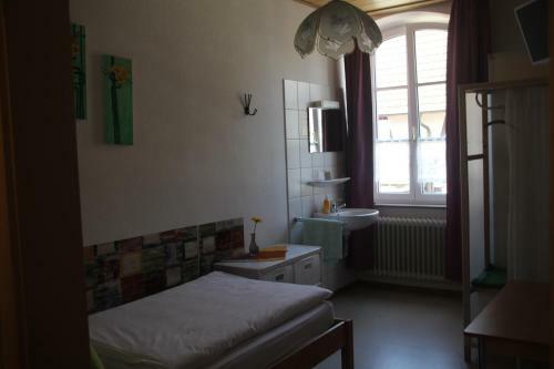 Hostal Gasthaus Schwanen