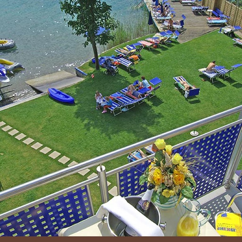 Hotel Barry Memle Lake Side Resort