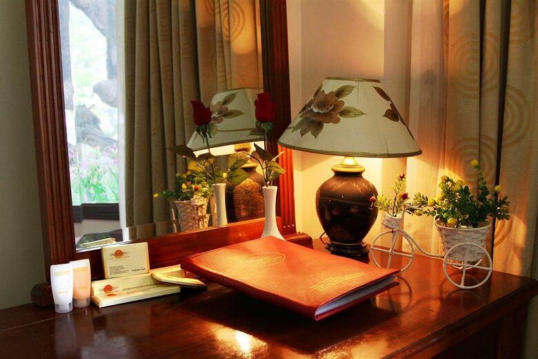 Hanoi Golden Moon Hotel