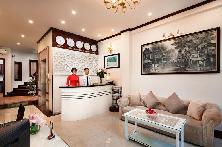Hanoi Golden Moon Hotel