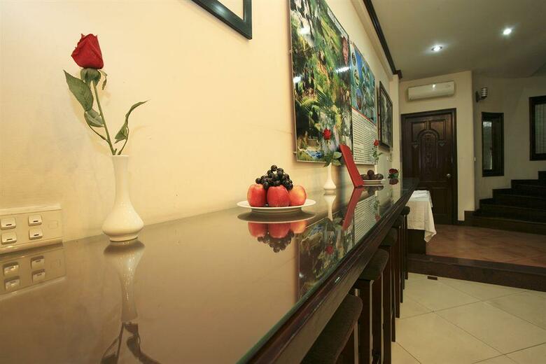 Hanoi Golden Moon Hotel