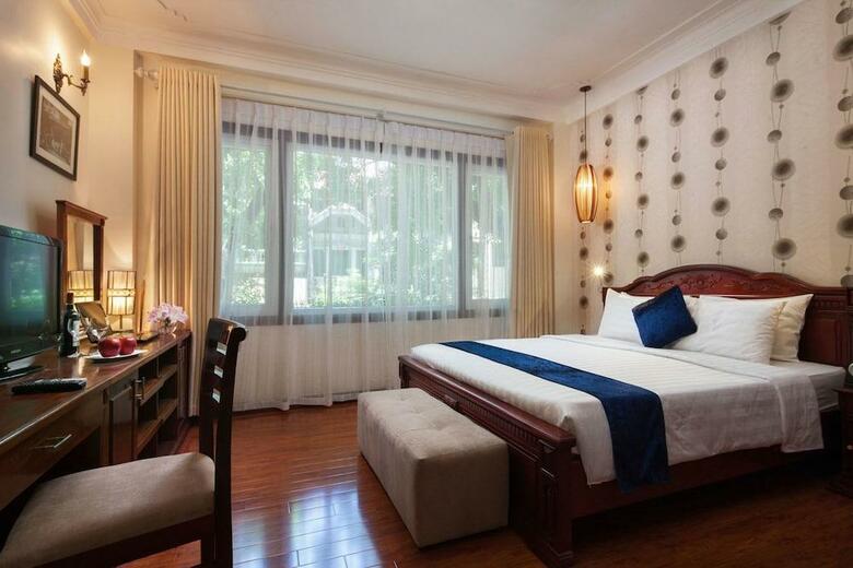 Hanoi Golden Moon Hotel