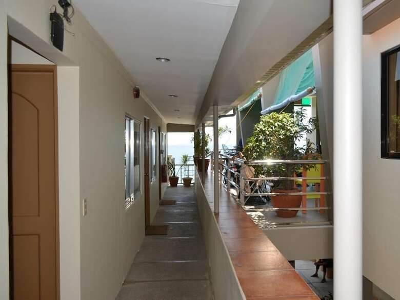 Hotel Amanentez Olongapo