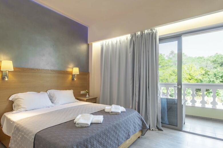Fiori Hotel