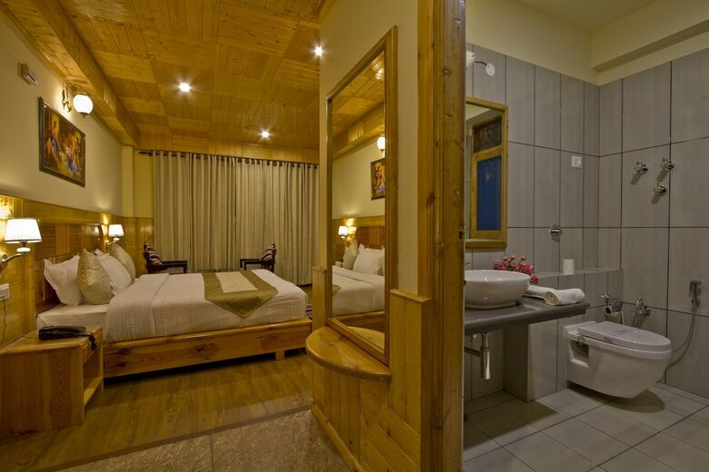 Hotel Foghills Cottages Manali