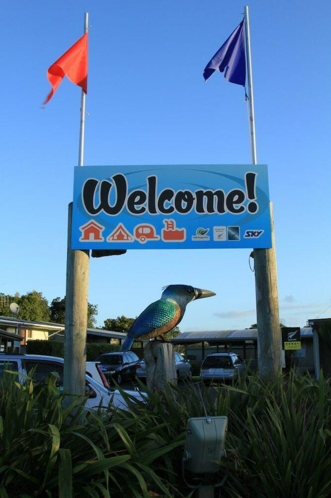 Motel Athenree Hot Springs & Holiday Park