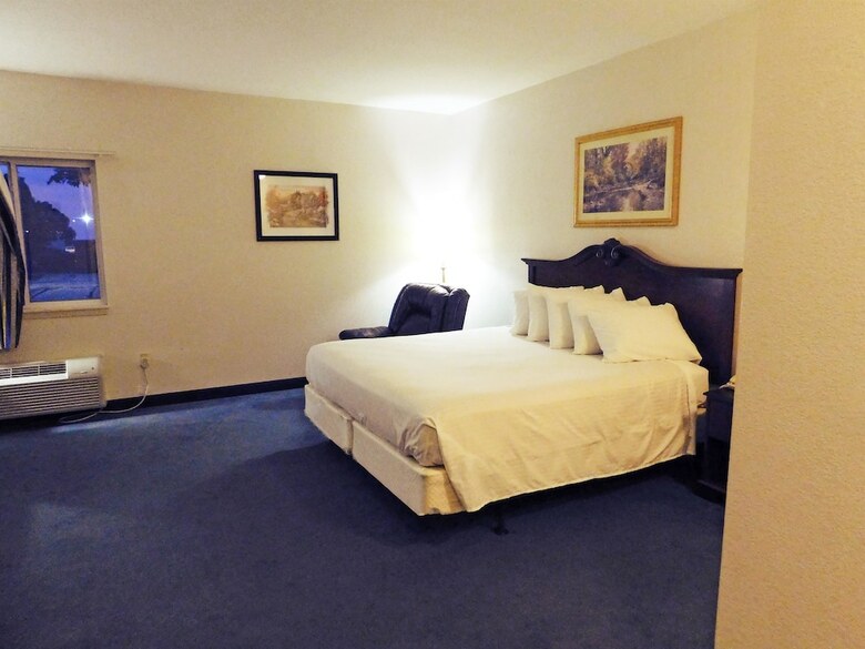 Hotel Americas Best Value Inn Fredonia