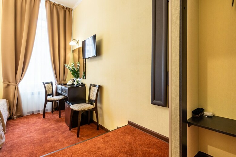 Hotel Solo Na Bolshom Prospekte