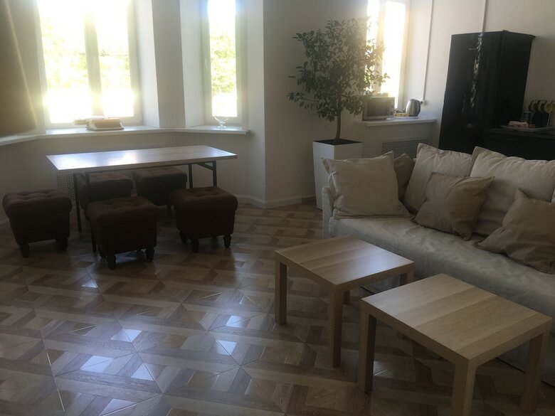 Hostal Chekhov House Hostel & Hotel