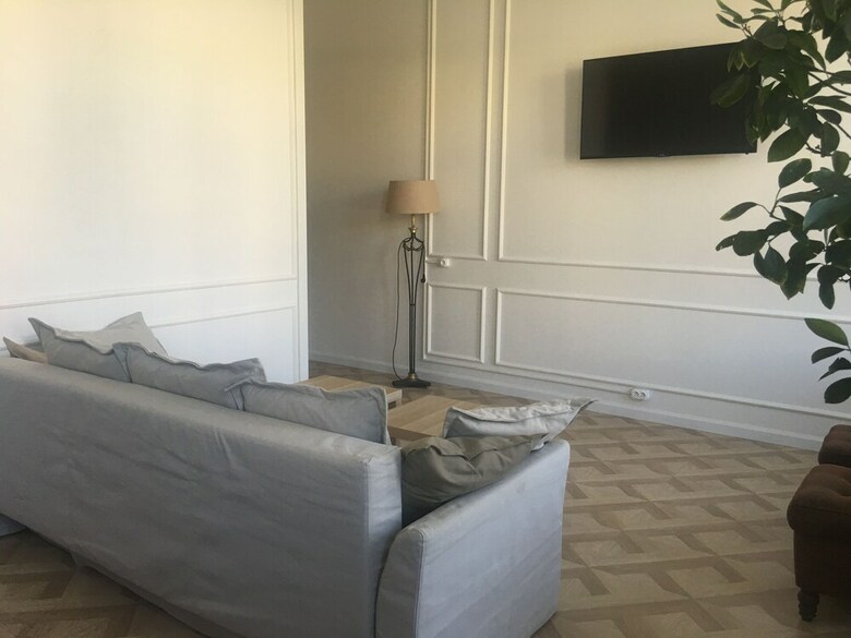 Hostal Chekhov House Hostel & Hotel