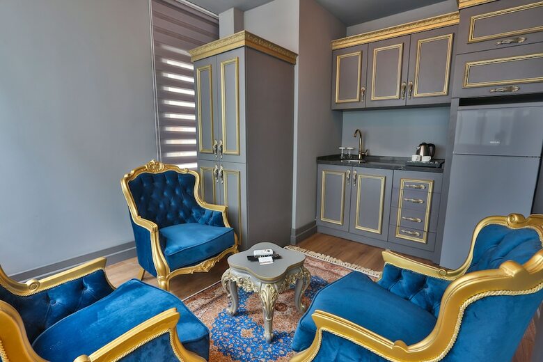 Hotel Real King Suit Otel