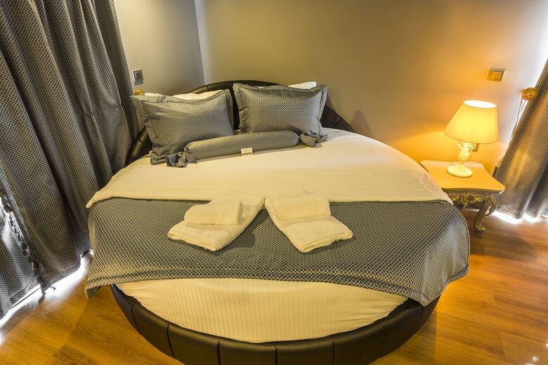 Hotel Real King Suit Otel