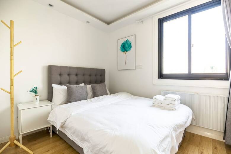 Lazy Apartment - Joy City