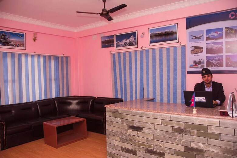 Hostal Mount Blue Tourist Hostel