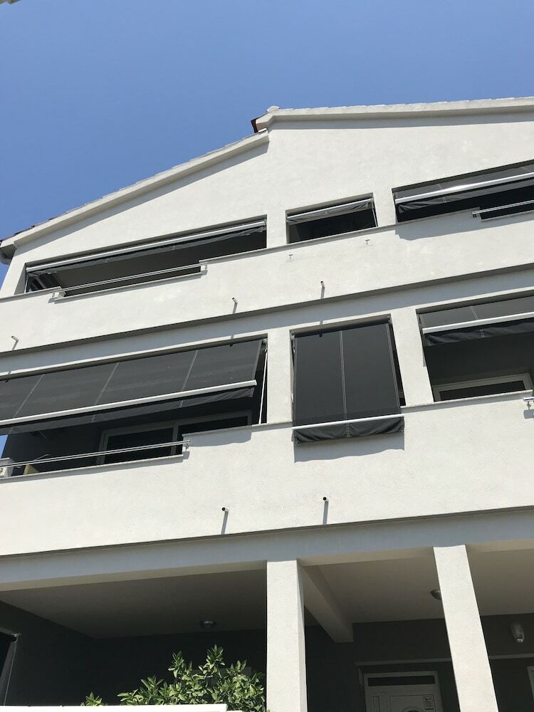 Apartments Neli