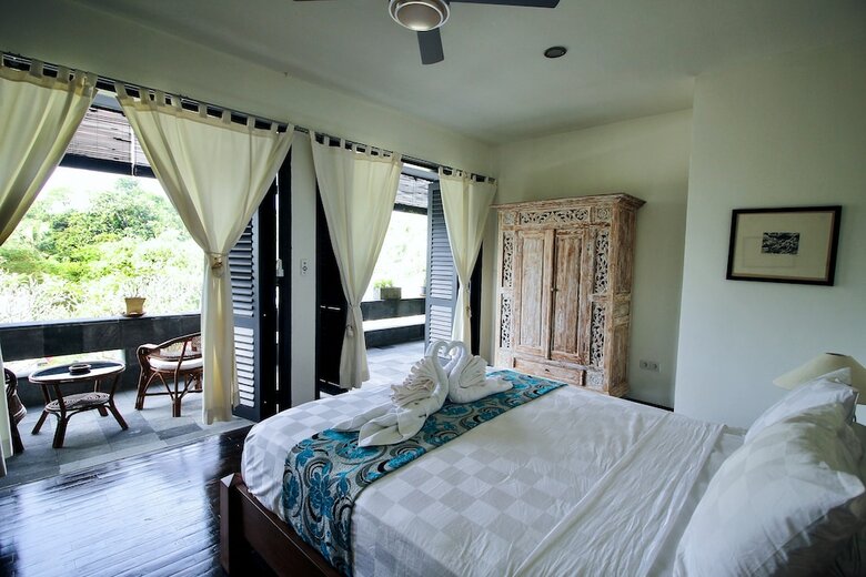Le Mirage Villa Santai