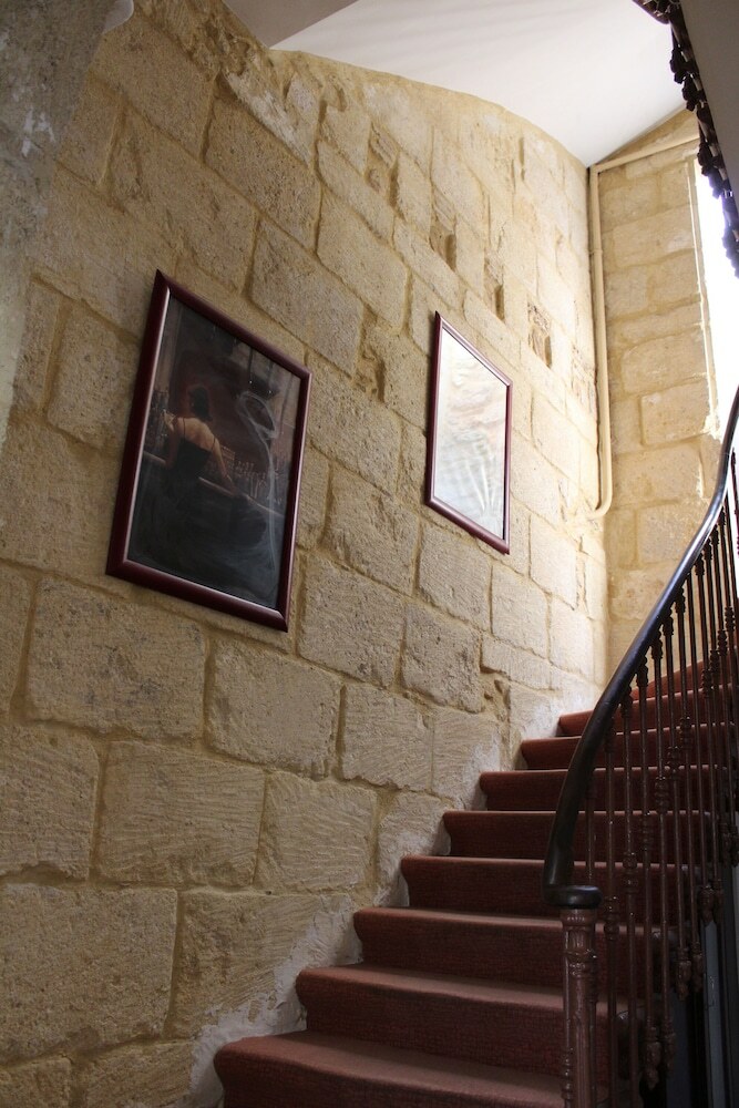 Hotel H�tel Les Glycines