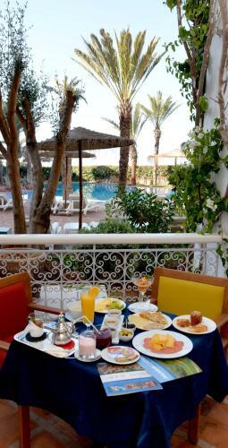 Borjs Hotel Suites & Spa