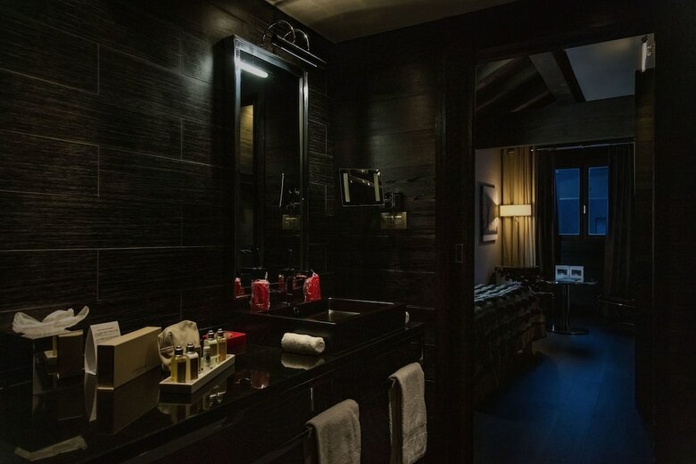 Hotel H�tel Avenue Lodge