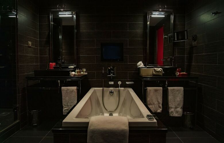 Hotel H�tel Avenue Lodge