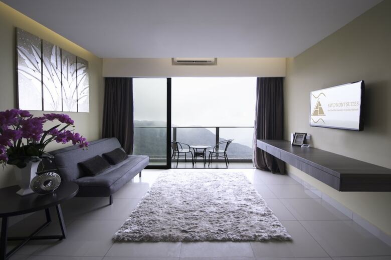 Apartamentos Sky D'mont Suites