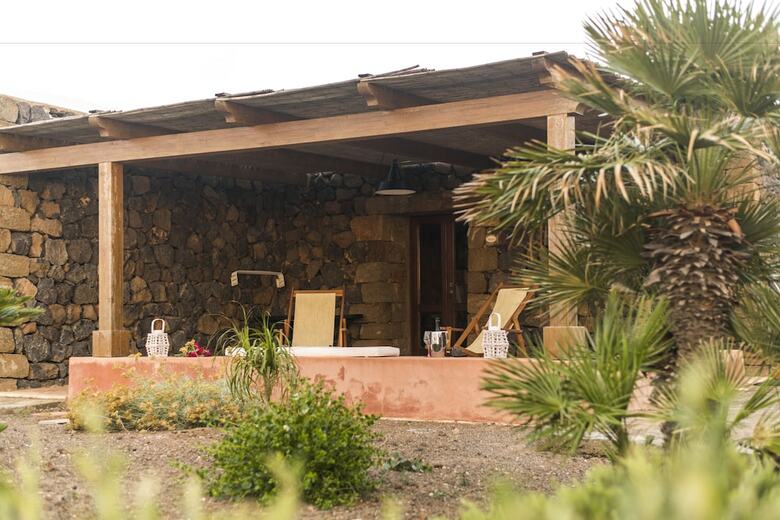 Resort Dammusi Sotto Le Stelle