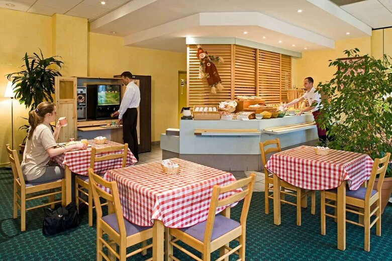 Hotel Ibis Archamps Porte de Geneve