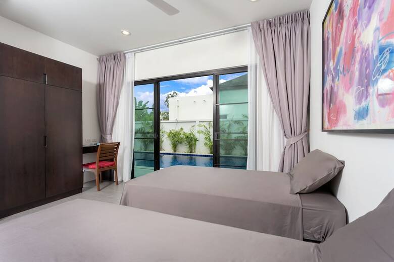 Large 3br Villa With Big Pool By Intira
