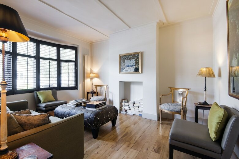 Exquisite East Acton Home Close To Shepherds Bush