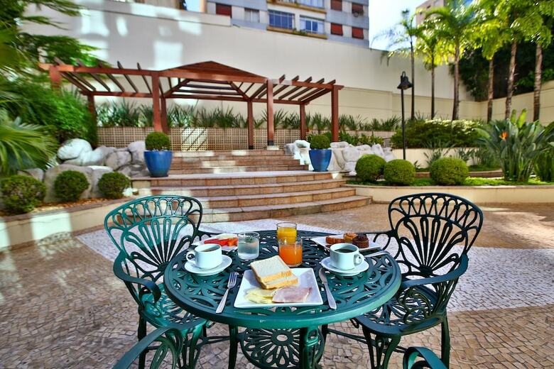 Hotel Comfort Suites Oscar Freire