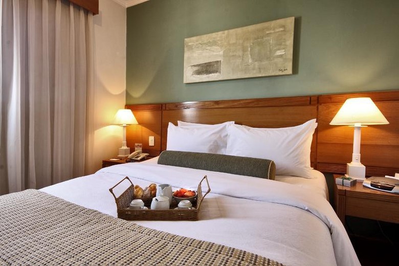 Hotel Quality Suites Vila Ol�mpia