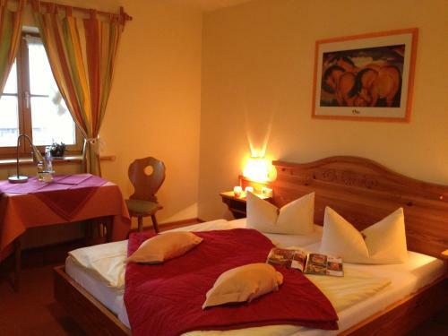 Hostal Gasthof Hotel Waltraud