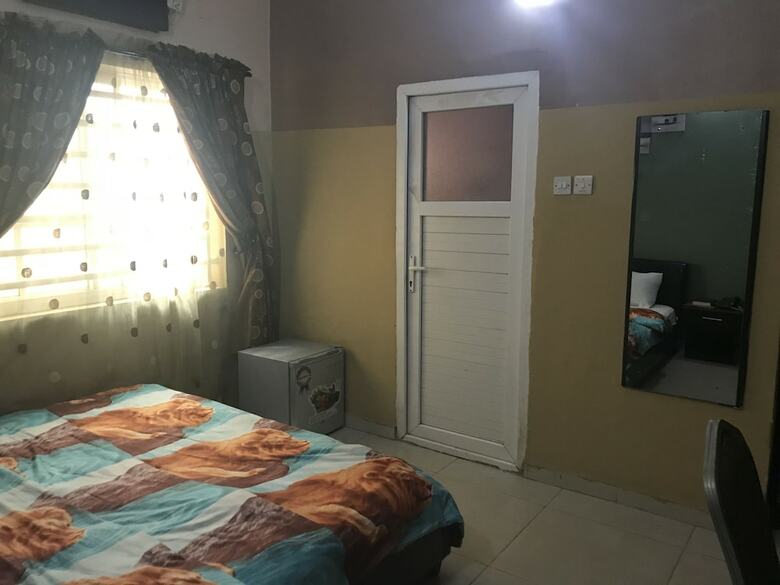 Hotel Richmond Hills Suites