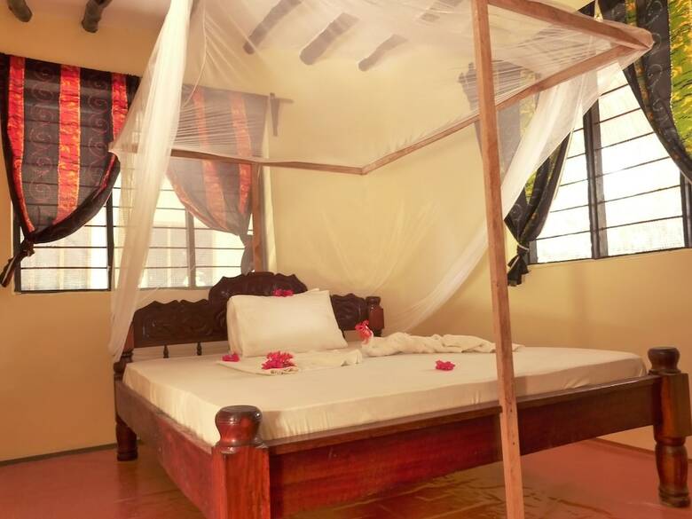 Posada Milele Lodge
