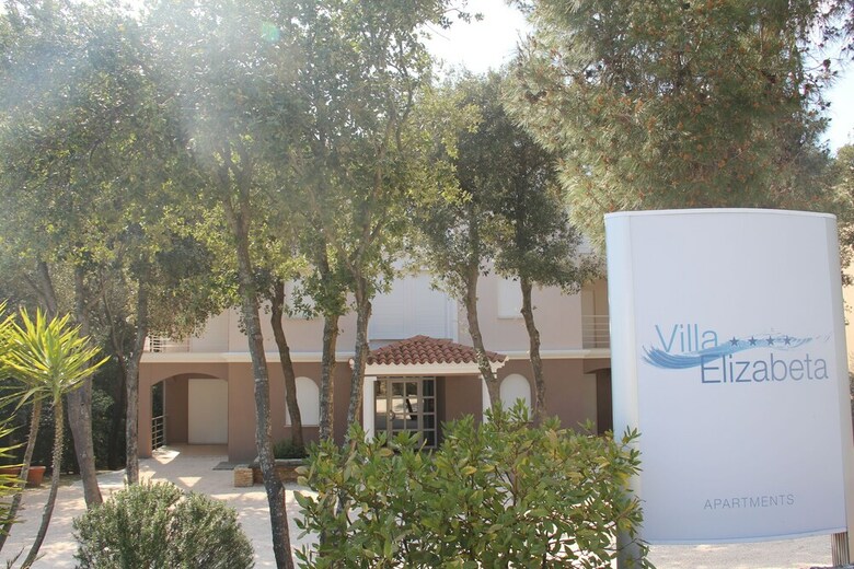 Aparthotel Villa Elizabeta