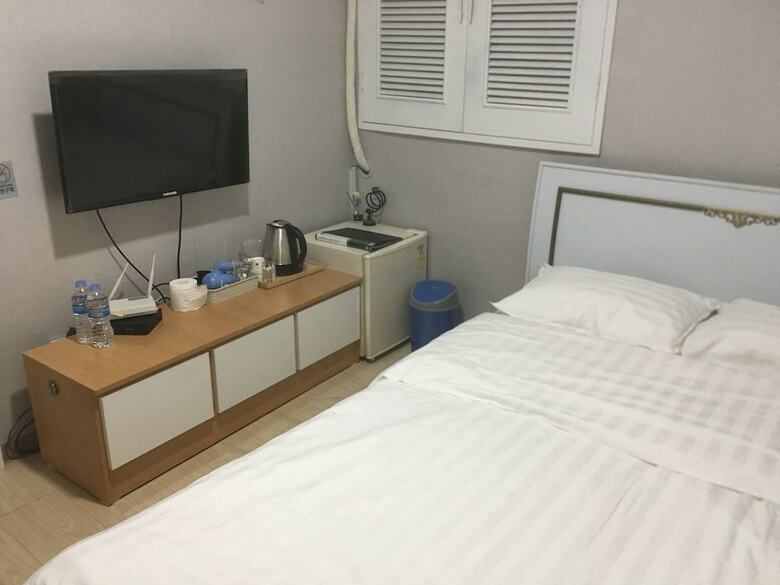 Gyeong's Family Hotel