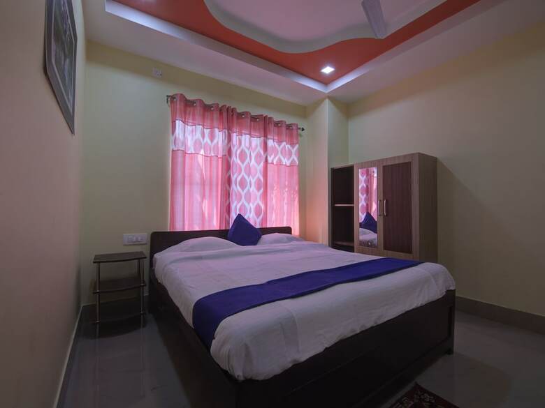 Hotel Oyo 13454 Dhaka Lodge