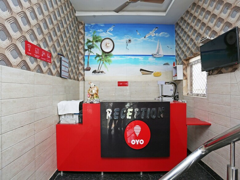 Oyo 13576 Hotel Residency