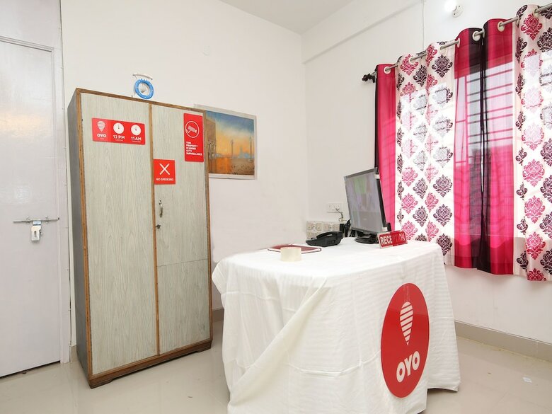 Hotel Oyo 13600 Newcastle Inn