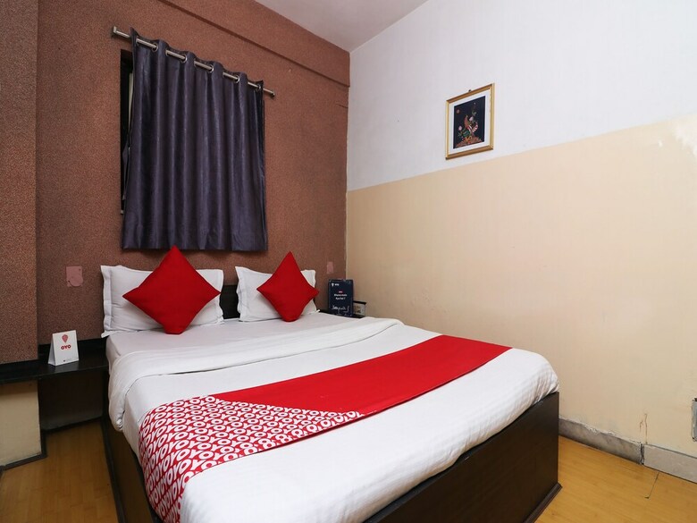 Hotel Oyo 4219 Ratnakar Residency