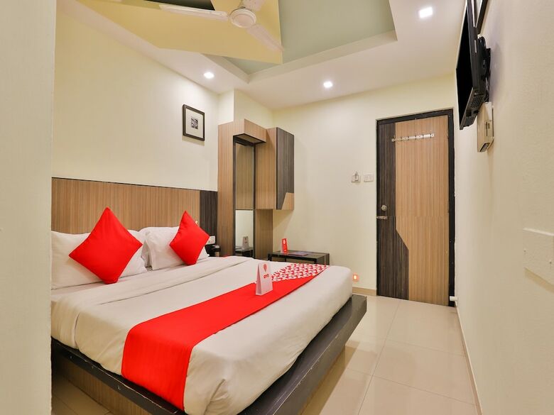 Oyo 13398 Hotel Relish